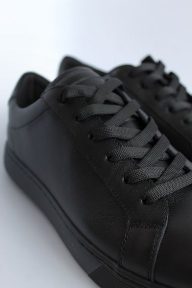 Стильные черные мужские кеды из гладкой кожи 43 размер | Зображення 2