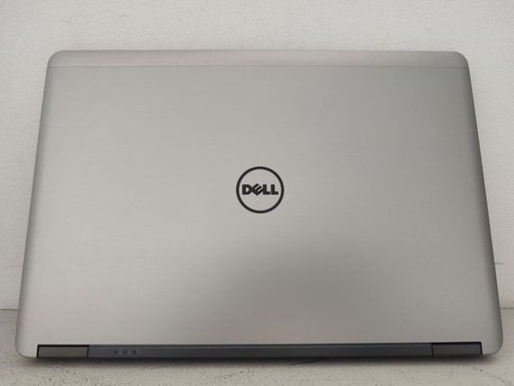 Ноутбук Dell Latitude E7440 / 14" (1920x1080) TN / Intel Core i5-4300U (2 (4) ядра по 1.9 - 2.9 GHz) / 8 GB DDR3 / 128 GB SSD / Intel HD Graphics 4400 / WebCam б/у + Подарок  Умная интерактивная зубная щетка Colgate Connect M1 / Bluetooth | Зображення 6
