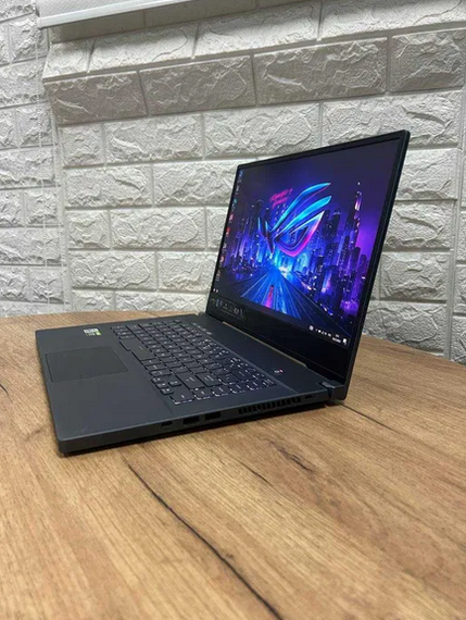 Ноутбук Asus ROG GU502LW 15,6" 240Hz i7 10750H 16Gb SSD 1Tb RTX 2070 MaxQ Б/В | Зображення 1