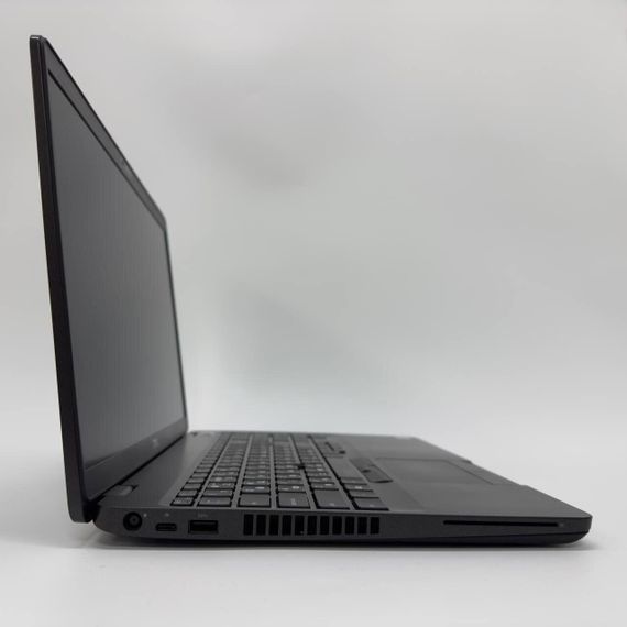 Ноутбук Dell Latitude 5500 / 15.6" (1920x1080) IPS / Intel Core i7-8665U (4 (8) ядра по 1.9 - 4.8 GHz) / 16 GB DDR4 / 256 GB SSD / Intel UHD Graphics / WebCam / HDMI б/в | Зображення 6