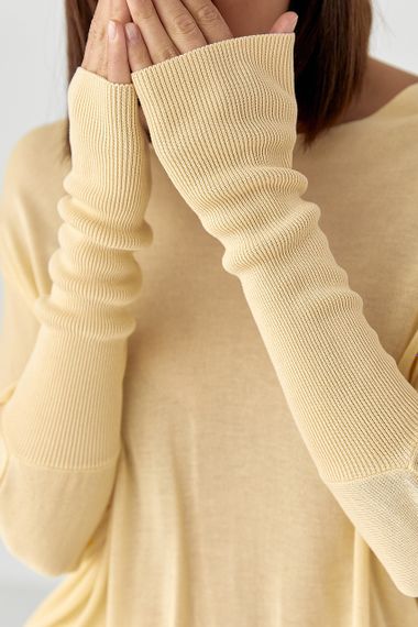 Джемпер вільного крою з необробленою горловиною - лимонний цвет, ONE SIZE (є розміри) | Зображення 3