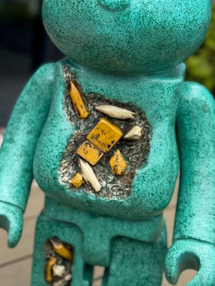 Статуетка Bearbrick дизайнерська фігурка для інтер'єру ведмідь Беарбрик 70 см зелений mb006 | Зображення 2