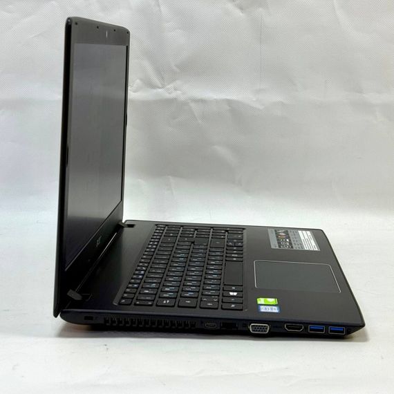 Ноутбук Acer Aspire E5-575G / 15.6" (1366x768) TN / Intel Core i3-6006U (2 (4) ядра по 2.0 GHz) / 8 GB DDR4 / 128 GB SSD + 1000 GB HDD / nVidia GeForce 940MX, 1 GB GDDR5, 64-bit / WebCam / Windows 10 Pro б/в | Зображення 4