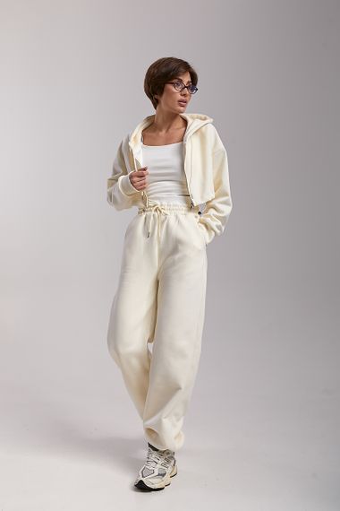 Спортивний костюм з коротким худі та прямими штанами - кремовий цвет, S (є розміри)