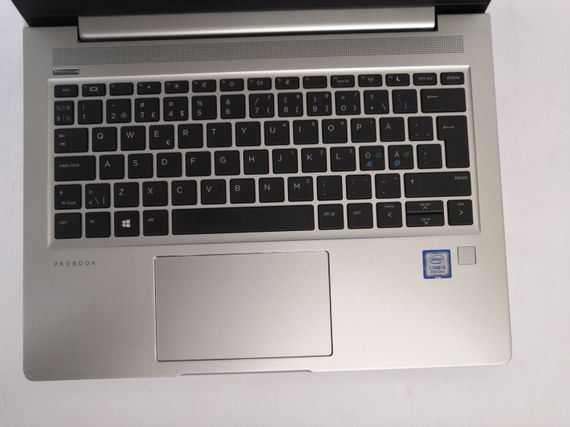 Ультрабук Б-класс HP ProBook 430 G6 / 13.3" TN / Core i3-8145U (2(4) ядра по 2.1-3.9 GHz) / 8GB DDR4 / 128GB SSD / UHD Graphics / WebCam б/у | Зображення 6