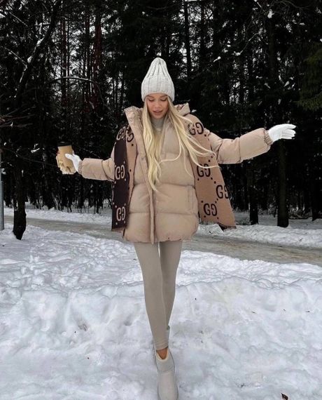 Тепла куртка жіноча дута з капюшоном на синтепоні розмір 42/48 колір бежевий  pp007