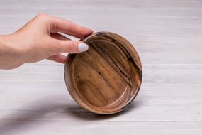 Деревянная тарелка S для закуски