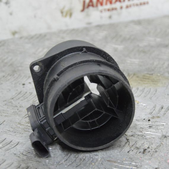 Витратомір повітря Mercedes W205 W246 W906 2008-2024 Датчик масової витрати повітря Мерседес A6519050500