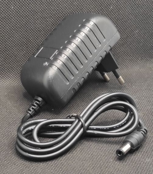 Мережевий блок живлення MastAK 12V 1500mA | Зображення 1