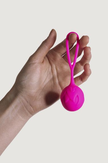 Вагинальный шарик Adrien Lastic Mia Geisha Ball S Magenta с двойной плотностью, розовый Sex Aura
