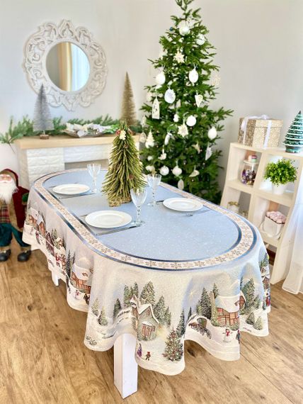Скатертина гобеленова овальна OVAL723 Різдво в Карпатах Limaso, 160x220, Овальна, Новорічний, Золотий люрекс, 70% поліестер, 23% бавовна, 3% акрил, 4% металеве волокно, Гобелен | Зображення 2