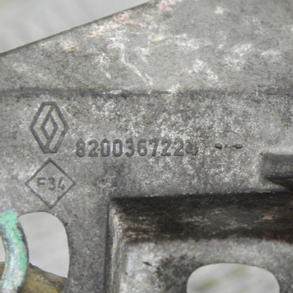 Кронштейн кріплення троса КПП 1.5 DCI Renault Kangoo II 2008-2016 Кронштейн троса КПП Рено Кангу 2 8200367224 | Зображення 2