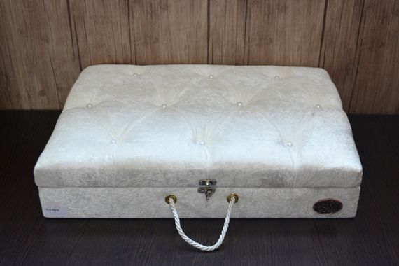 Подарунковий набір для сервірування столу Selin Gamze Set 160×350 см в скрині Кремовий | Зображення 1
