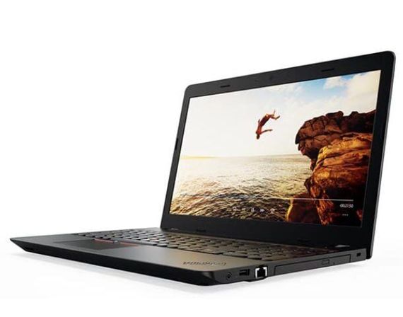 Ноутбук Lenovo ThinkPad E570 / 15.6" (1366x768) TN / Intel Core i5-7200U (2 (4) ядра по 2.5 - 3.1 GHz) / 8 GB DDR4 / 240 GB SSD / Intel HD Graphics 620 / WebCam б/в