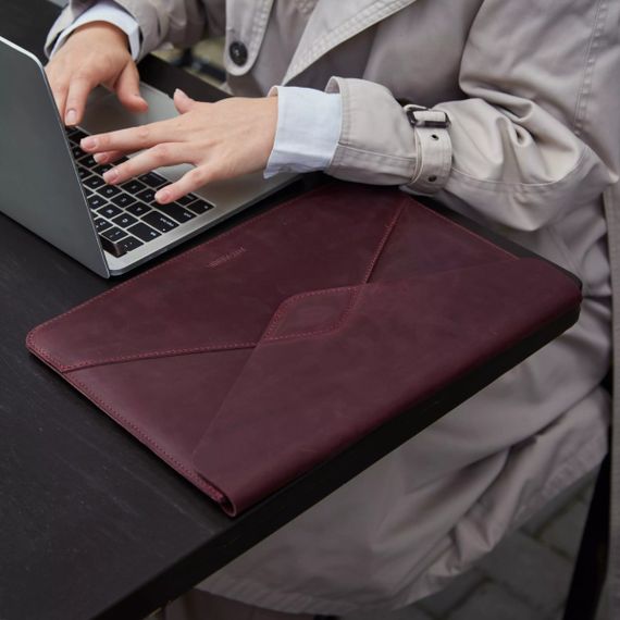 Чохол для ноутбука вінтажний Incarne Message MacBook Air 15" 2023-2025 message-burgundy-vintage-air-15 | Зображення 2
