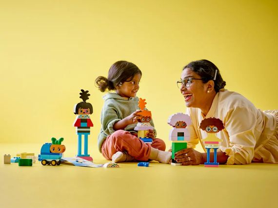 Конструктор LEGO DUPLO Town Конструктор людей із сильними емоціями (10423) | Зображення 8