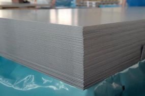 Аркуш неіржавкий 1,2 (1,25х2,5) AISI 304 (08Х18Н10) BA+PVC дзеркальний, харчовий