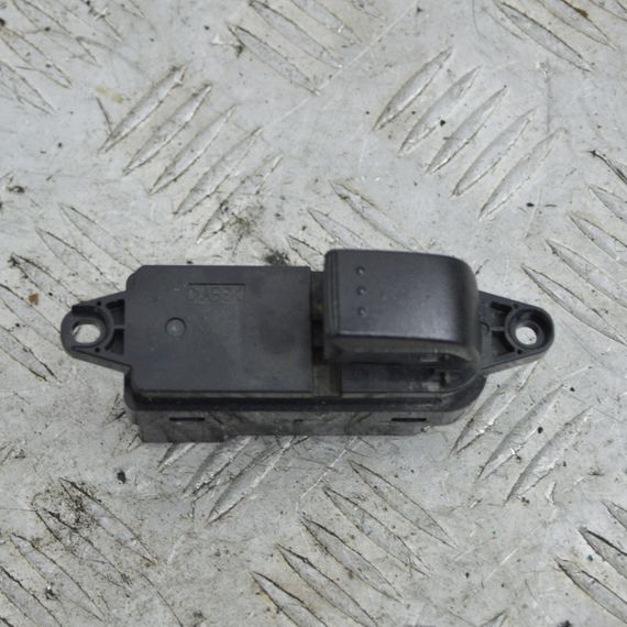 Кнопка склопідйомника Mazda 5 CR 2005-2010 Кнопка склопідйомника дверей Мазда 5 CD8566370