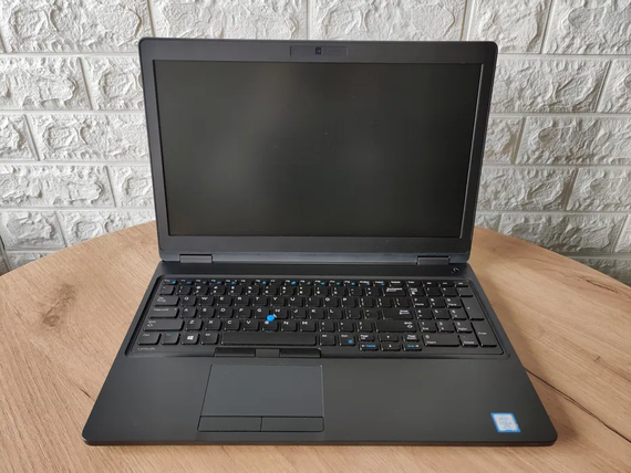 Ноутбук DELL Latitude E5580/15.6 HD/i5 7300U/8Gb/SSD256Gb/Intel HD 620 | Зображення 1