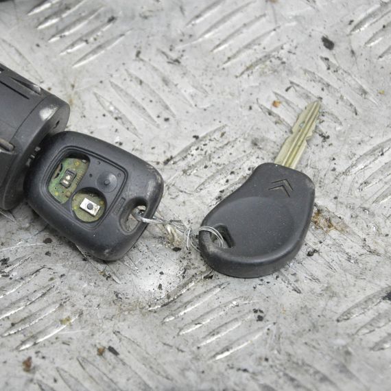 Замок запалювання з ключем Citroen Berlingo 2003-2008 Замок запалювання Сітроен Берлінго 9648445180 | Зображення 2