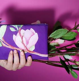 Косметичка женская Магнолия на фиолетовом фоне 20х12 см (K_CLF016)