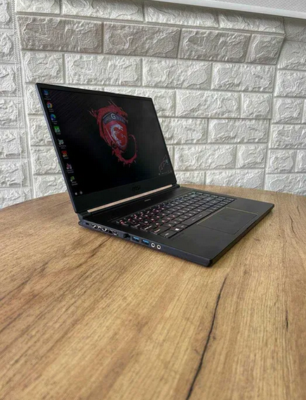 Ноутбук  MSI GS65 Stealth 8SF 15.6" 144Hz i7 8750H 32Gb SSD 512Gb RTX 2070 MaxQ Б/В | Зображення 2