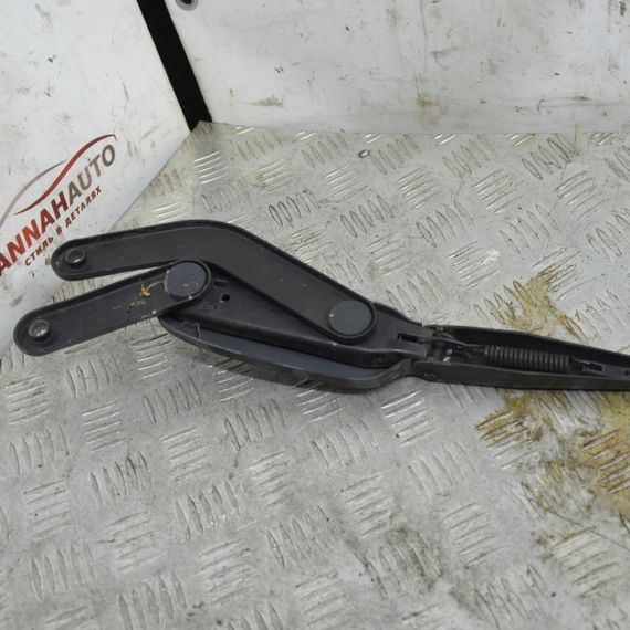 Повідець склоочисника передній правий Ford C-Max 2007-2010 рестайл Щіткотримач двірник Форд 3M5117526CE | Зображення 3