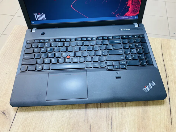 Ноутбук Lenovo Thinkpad E540 15.6 core i5 4200M/8gb/HDD 500 | Зображення 1