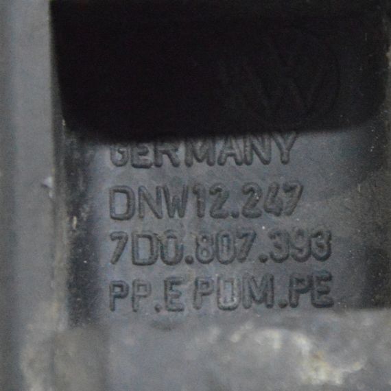 Кронштейн заднього бампера лівий Volkswagen T4 1990-2003 Кріплення заднього бампера Фольксваген т4 7D0807393 | Зображення 3