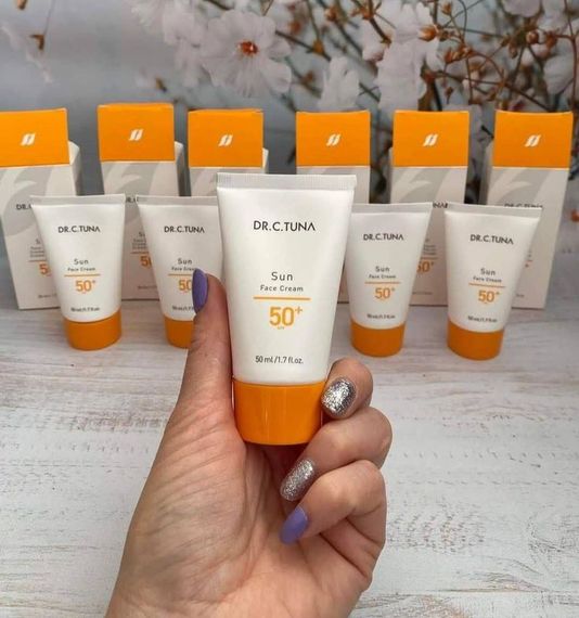 Сонцезахисний крем для обличчя Farmasi Sun C.T. Tuna 50 SPF 50 мл | Зображення 3