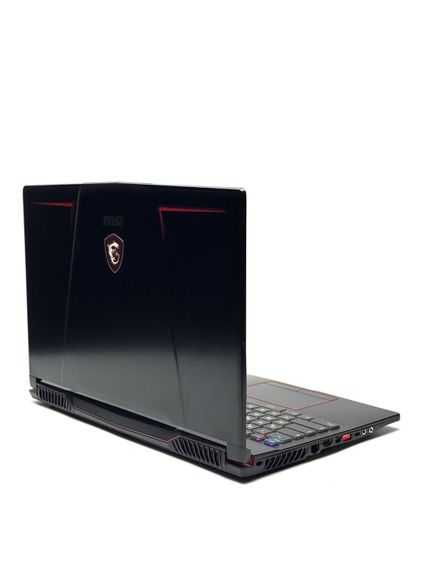 Ігровий ноутбук Б-клас MSI Raider GE63VR / 15.6" (1920x1080) TN / Intel Core i7-7700HQ (4 (8) ядра по 2.8 - 3.8 GHz) / 16 GB DDR4 / 256 GB SSD / nVidia GeForce GTX 1070, 8 GB GDDR5, 256-bit / WebCam / Win 10 Pro б/в | Зображення 5