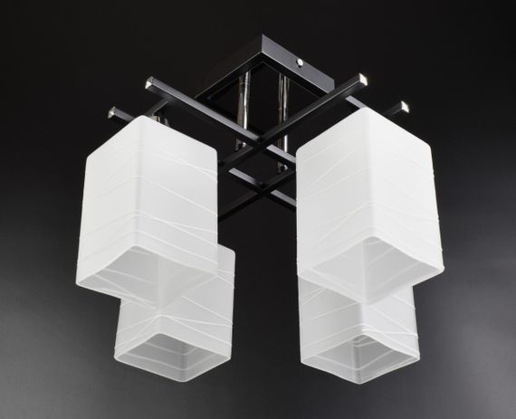 Люстра стельова на 4 лампочки 25212 Чорний 30х34х34 см. | Зображення 1