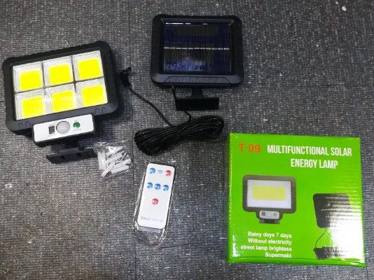 Вуличний світильник акумуляторний ліхтар T 09 Multifunctional Solar Energy Power на сонячній батареї | Зображення 1