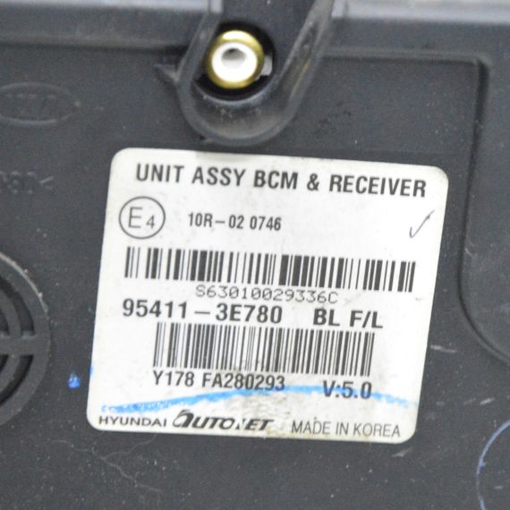 Блок комфорту Kia Sorento 2002-2009 Блок управління комфорту Кіа Соренто 954113E780 | Зображення 1