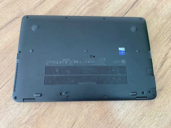 Ноутбук Сенсорний HP Zbook 15U G3 15.6"FHD/IPS/i7 6500U/8/SSD256/FirePro | Зображення 5