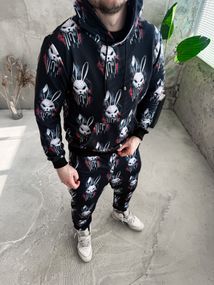 Костюм