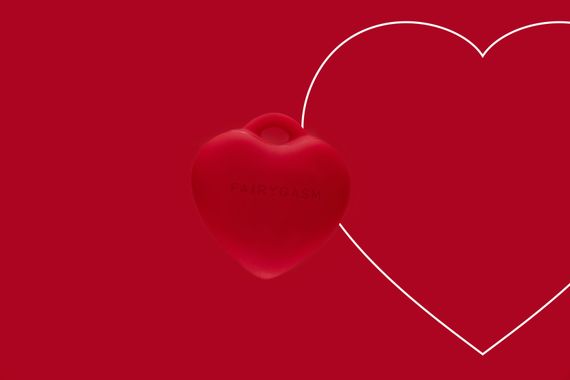 Мінівібратор «Сердечко» FairyGasm PleasureStone red, 9 режимів, на шнурку | Зображення 4