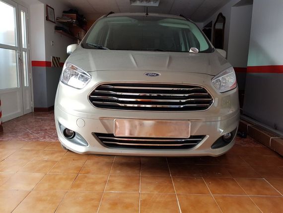 Накладки на бампер (2014-2018, 2 шт, нерж) для Ford Courier рр | Зображення 1