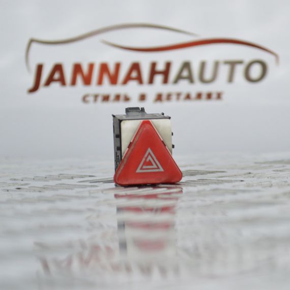 Кнопка аварійки Volkswagen Transporter T5 2003-2009 Фольксваген Транспортер Т5 6Y0953235