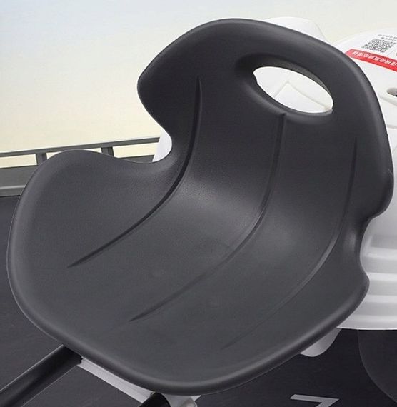 Дитячий електрокарт Spoko SP-V17 6V 4,5Ah з пультом чорний для дітей 3-8 років (42412110) | Зображення 4