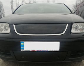 Зимняя накладка на решетку для LIFE (верхняя) Глянцевая (для LIFE) для Volkswagen Caddy 2004-2010 гг