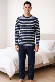 Чоловіча піжама