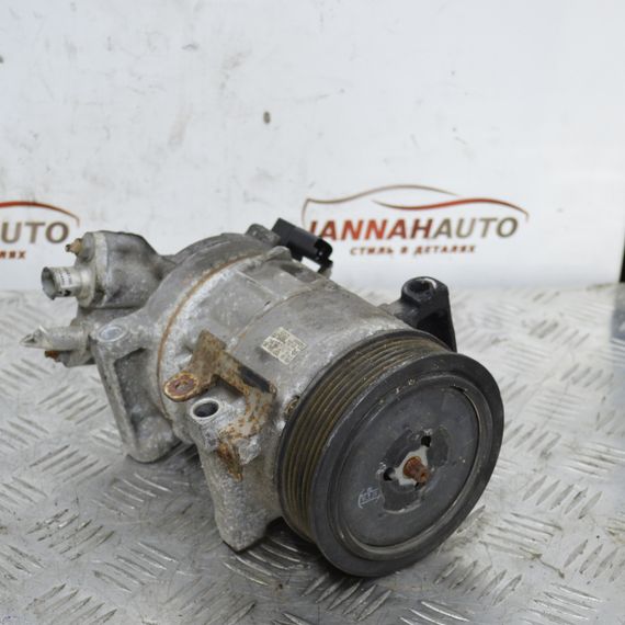 Компресор кондиціонера Peugeot Partner 3008 5008 Пежо Партнер 9819714880