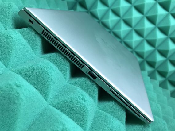 Ультрабук Б-клас HP EliteBook 840 G5 / 14" IPS / Core i5-8350U (4(8) ядра по 1.7-3.6GHz) / 8GB DDR4 / 256GB SSD M.2 / UHD Graphics 620 / WebCam б/в | Зображення 6