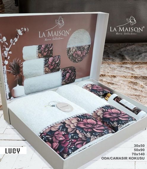 Подарочный набор полотенец La Maison, 3 шт. с ароматом Lucy