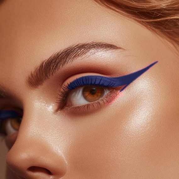 Напівперманентний маркер синій для очей Stargazer Semi-Permanent Eyeliner №4 | Зображення 2