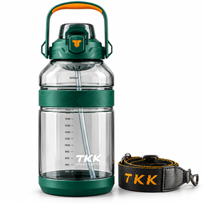 Спортивна пляшка TKK 2000 мл напівпрозора зелена — Tritan BPA Free, з потужною ергономічною ручкою та кнопкою-фіксатором