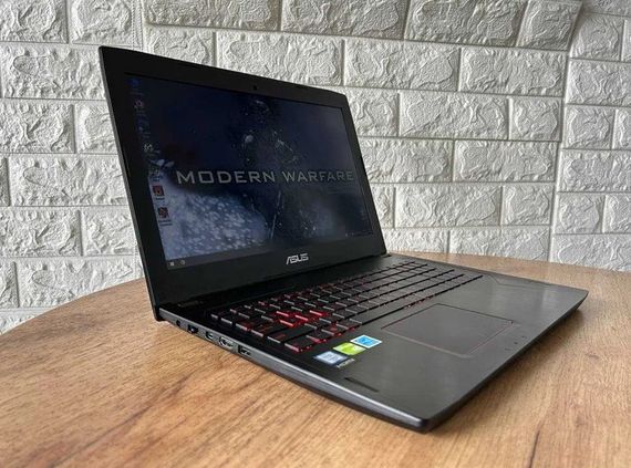 Ноутбук Asus FX502VML 15,6" FHD i5 6300HQ 16Gb SSD 256Gb+HDD 1Tb GTX 1060 Б/У | Зображення 3