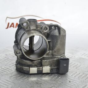 Дросельна заслінка 2.0 DCI Renault Espace Laguna Trafic Megane дроссель Рено Трафік Лагуна Еспейс 8200330810