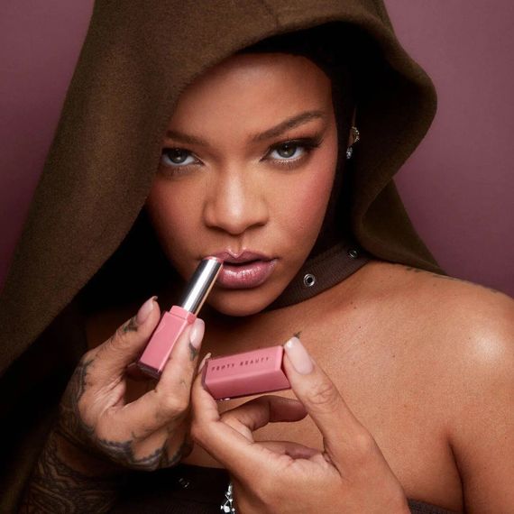 Блеск для губ Fenty Beauty by Rihanna Gloss Bomb Stix - 03 Fenty Glow (3.6 g) | Зображення 1